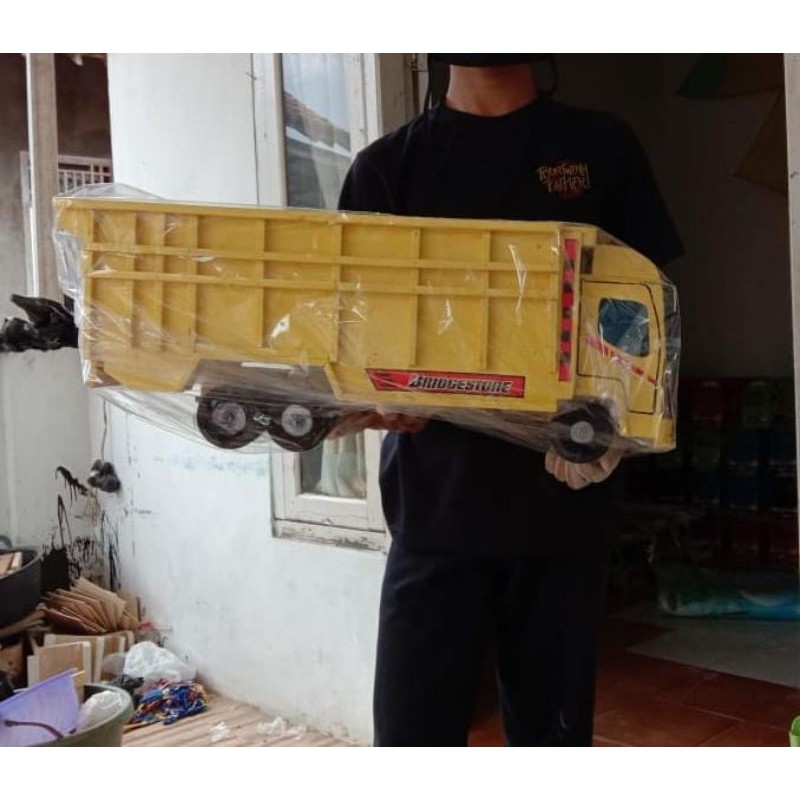 TRUK OLENG TRONTON WARNA KUNING UKURAN BESAR