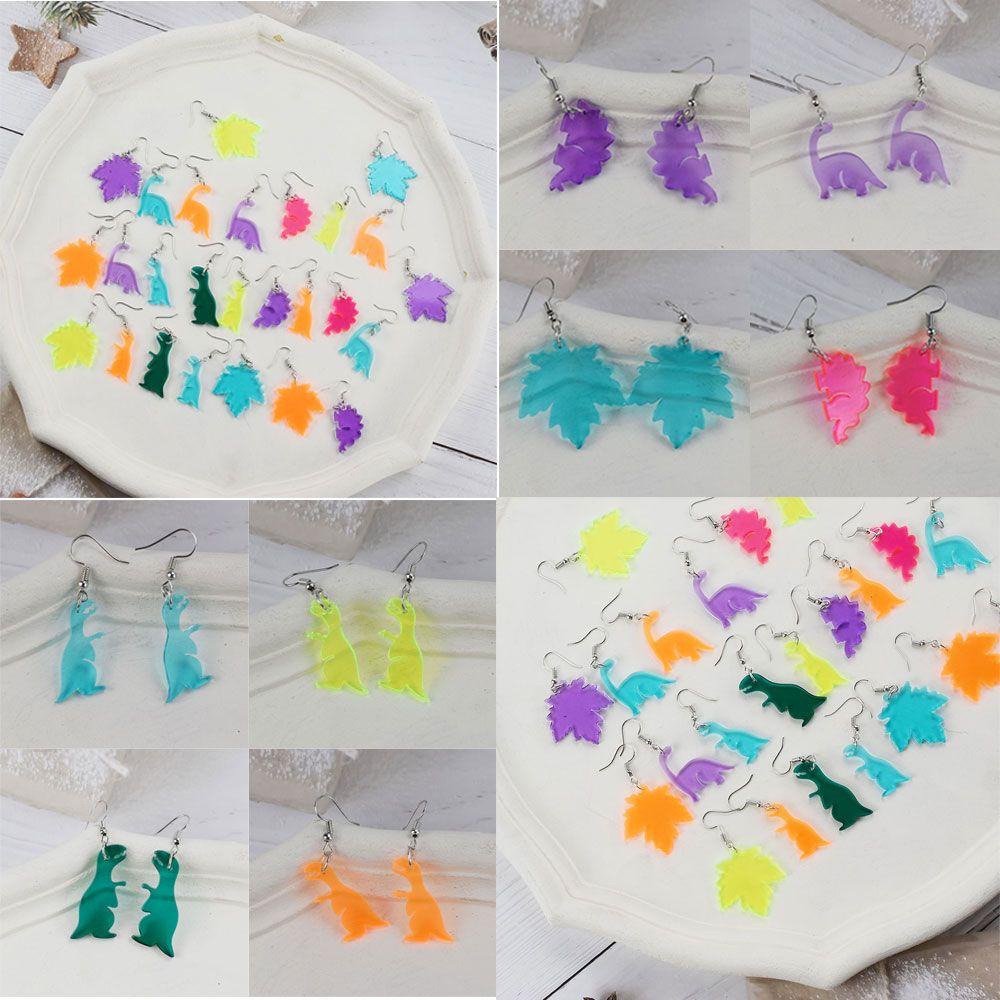 Anting Nanas Multicolor Manual Kartun Maple Leaf