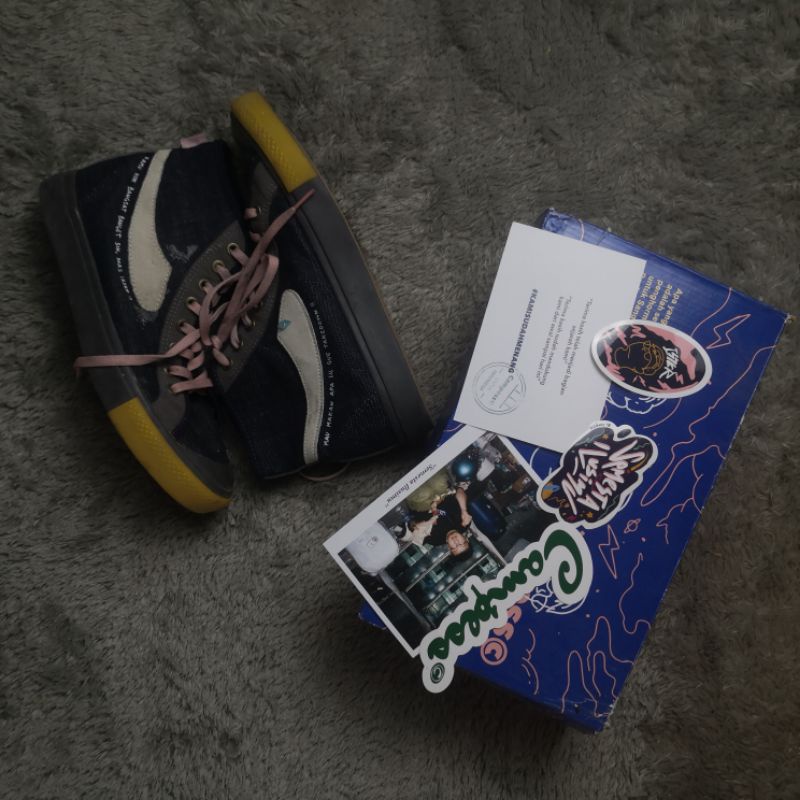 Sepatu campess x isser 44