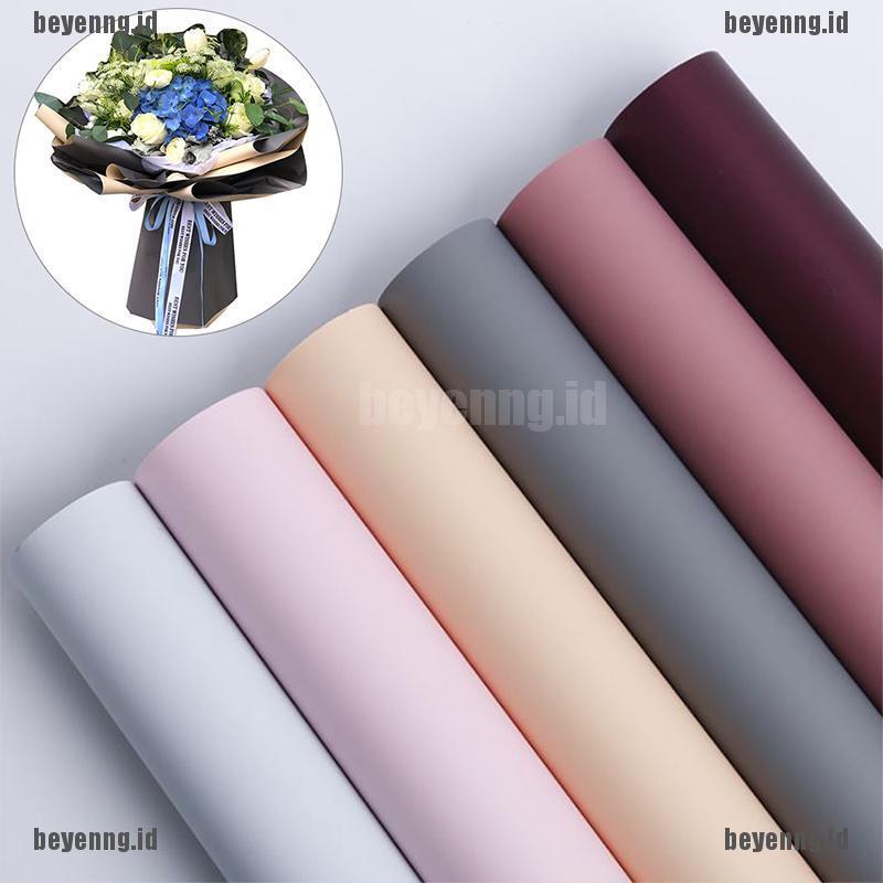 20 Pcs Kertas Pembungkus Buket Bunga Tahan Air Dua Warna