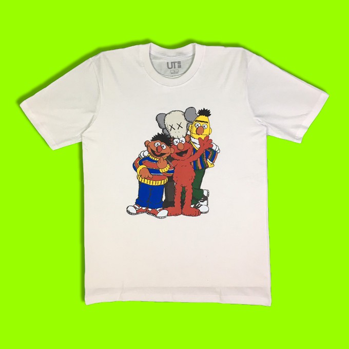 TSHIRT UNIQLO X SESAME STREET X KAWS XX PERFECT HIGH 1:1 MIRROR QUALITY