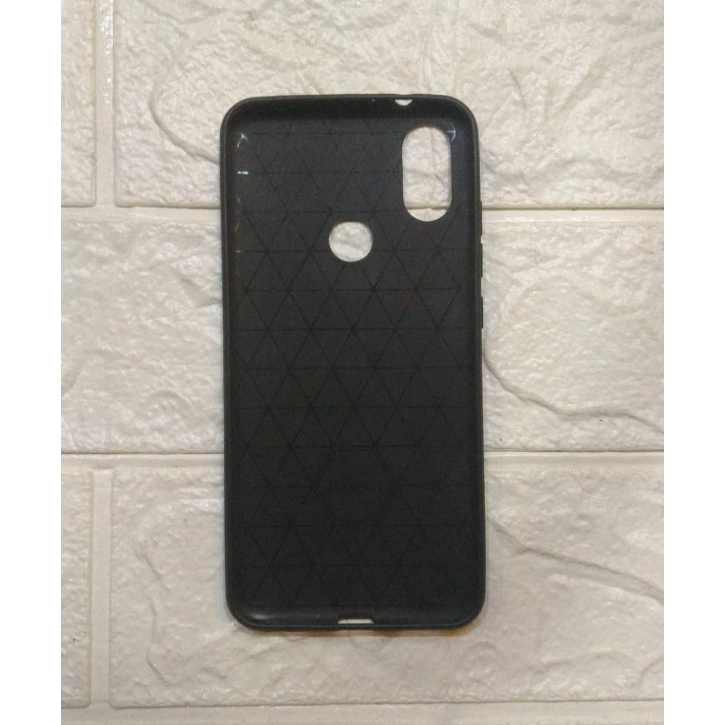 Case Handphone Xiaomi Redmi6X Hitam polos realpict