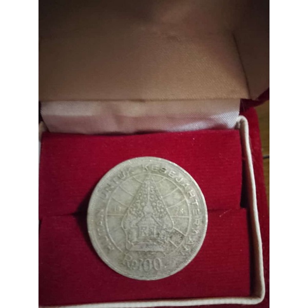 Koin Kuno 100 Rupiah Wayang Kulit