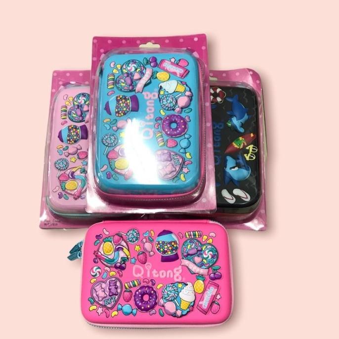 

BUKU & ALAT TULIS PERLENGKAPAN SEKOLAH & KANTOR TEMPAT PENSIL SMIGGLE