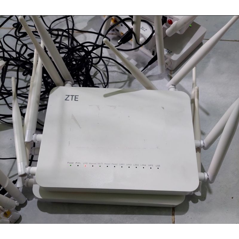 ONT ZTE PREMIUM + Adaptor