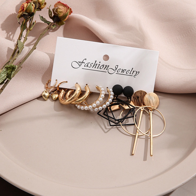 5 Pasang / Set Anting Stud Bentuk Kupu-Kupu Lingkaran Aksen Mutiara Warna Emas Gaya Retro Korea Untuk Wanita