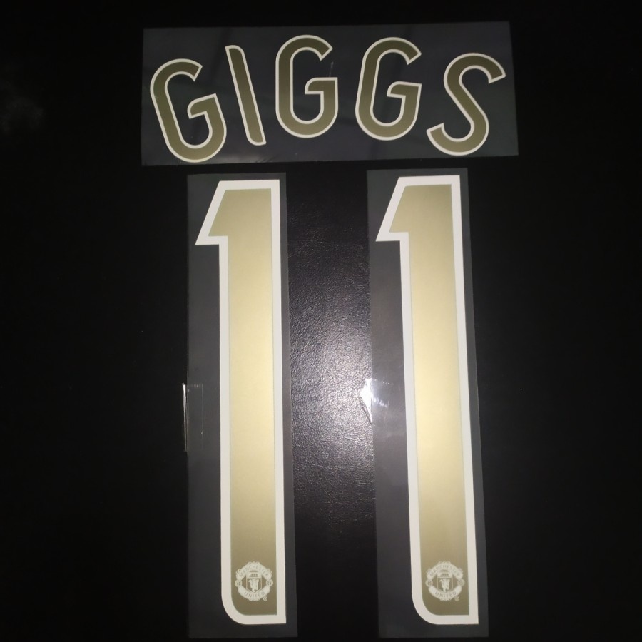 Nameset Champions League Manchester United Musim 2006-2007