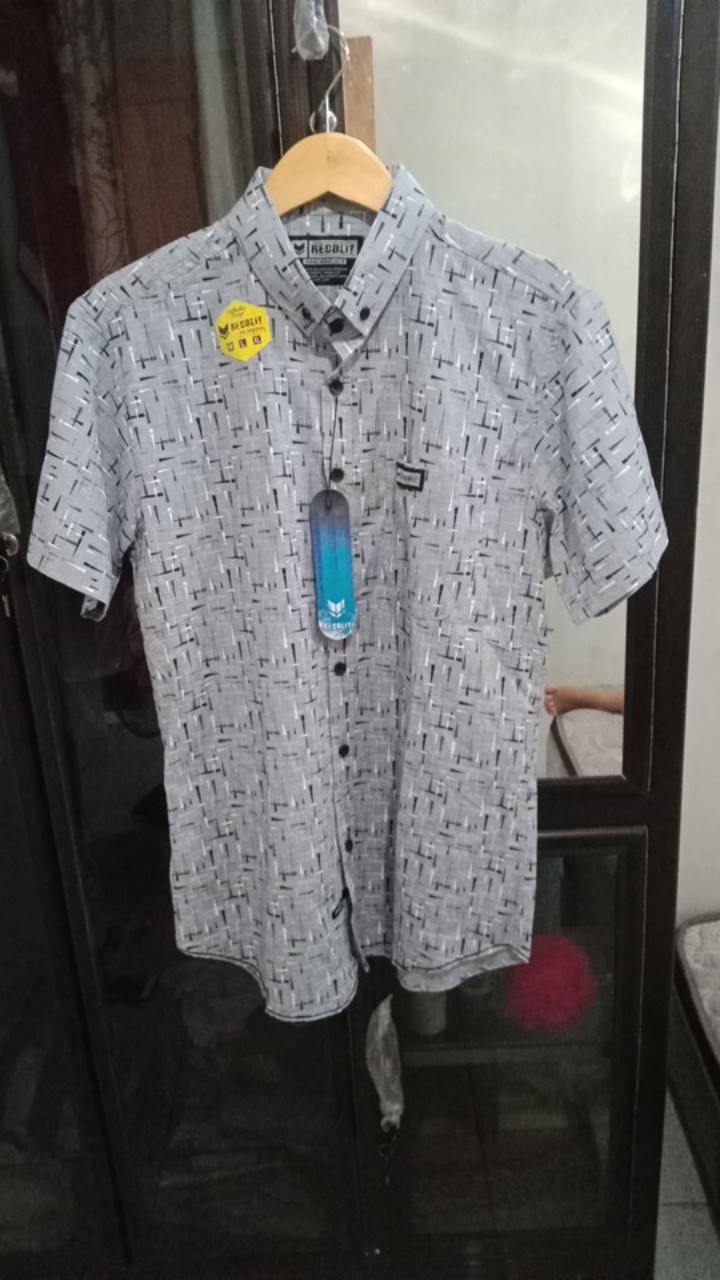 Kemeja Motif Lengan Pendek / Kemeja Surfing Atasan Pria (bisa Cod)