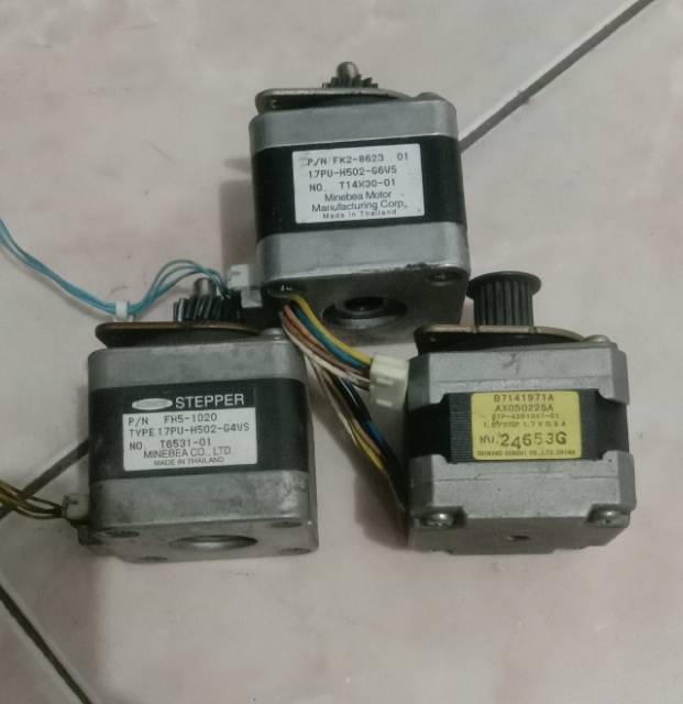 borongan stepping motor nema 17 bekas fotocopy 7 pcs 6wire