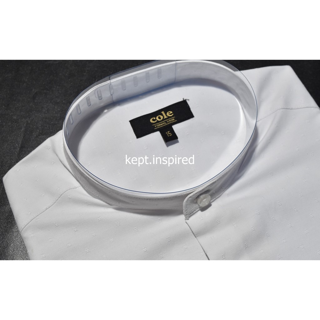 COLE Kemeja Pria Formal Lengan Pendek Putih Motif Kerah Koko Slimfit DPT 125 Kemeja Murah