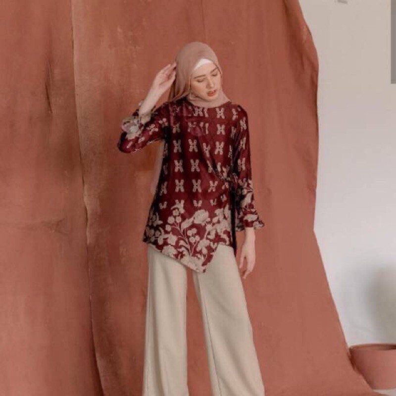 Sumbawa Blouse by Wearing Klamby Preloved