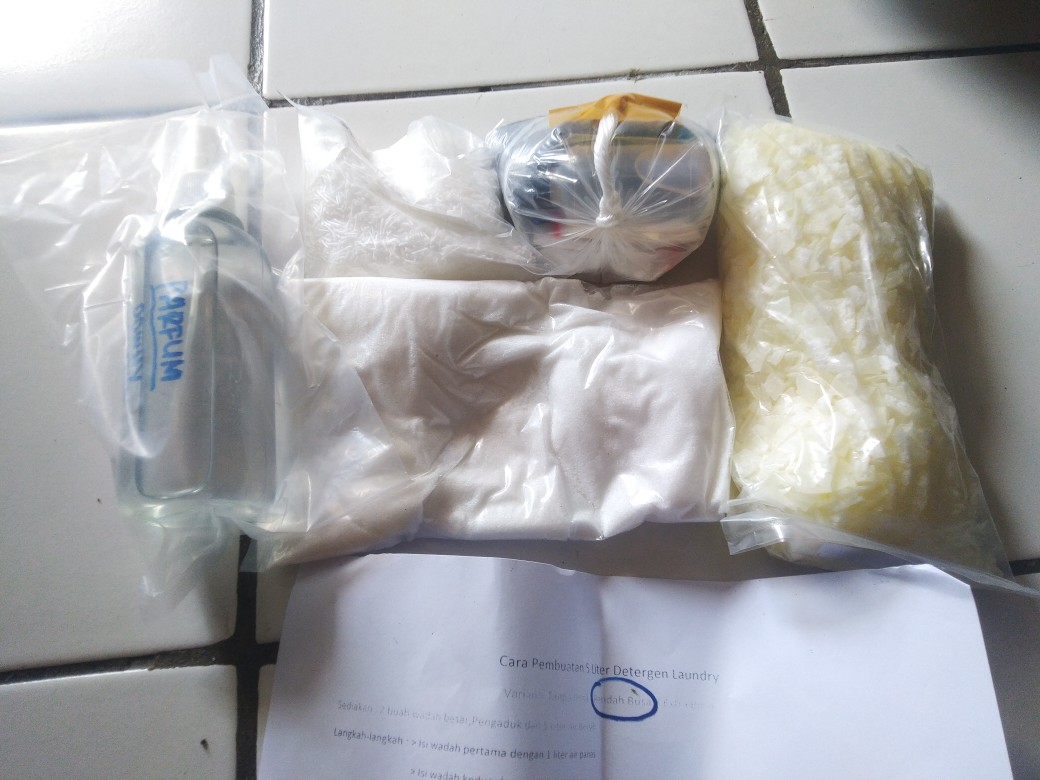 Detergen Laundry / Bahan Deterjen Cair Laundry Jadi 5 Liter / Detergen Cair Laundry / Detergen Cair