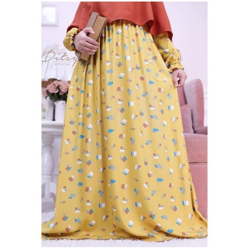 PAINT YELLOW NIGHTGOWN - DITSY