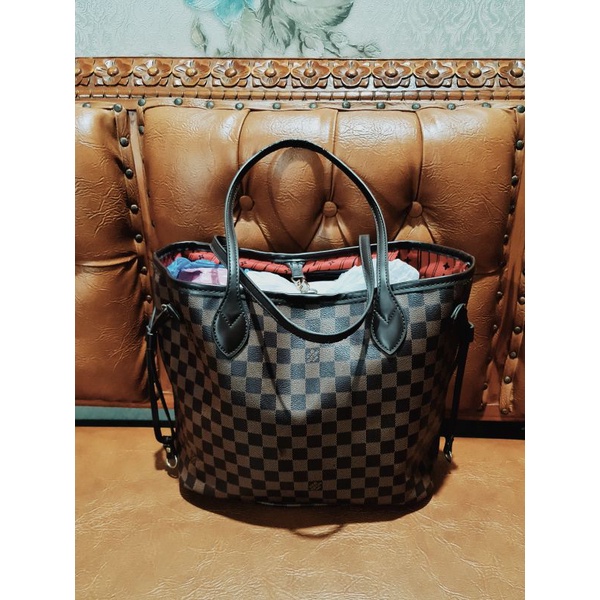 Tas Preloved Tote Naverfuly LV