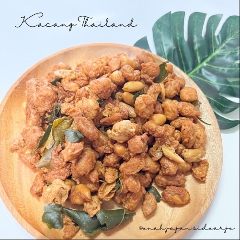 

KACANG THAILAND DAUN JERUK (250g)