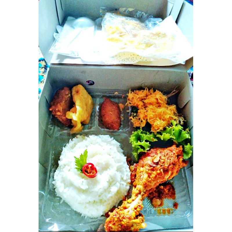 

nasi kotak urap2