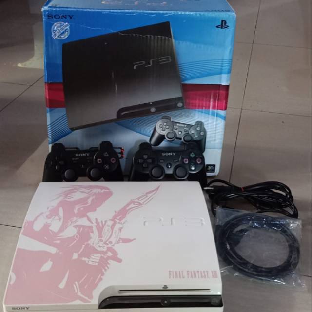 PS 3 Slim 500gb seri 20xx limited edition (final fantasy)