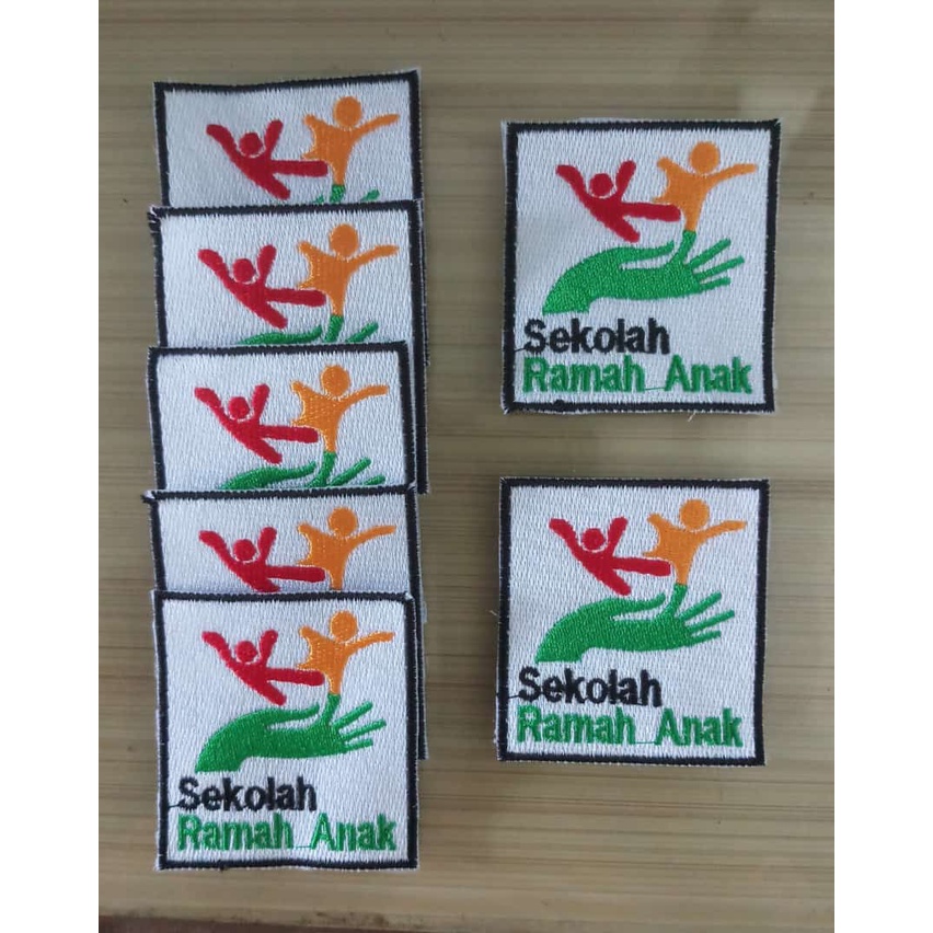 Logo Sekolah Ramah Anak