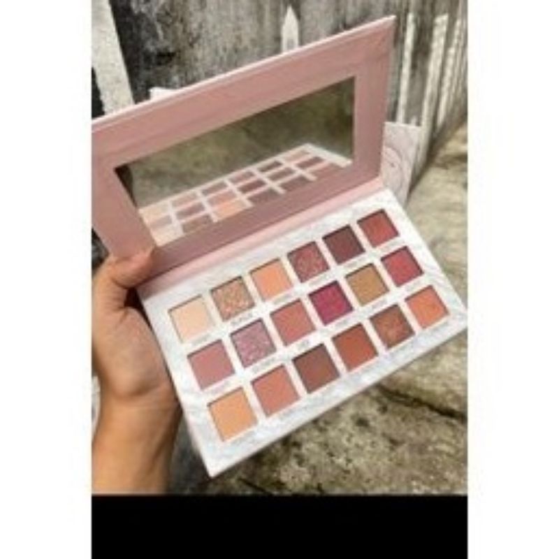 eyeshadow MADAM GIE natural glam