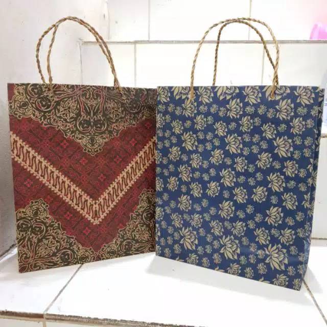 Paper bag motif batik uk 25 x 21x8 cm / paper Bag Motif Batuk Eceran / Satuan S1 /Paper bag  paperbag tas kertas murah BATIK