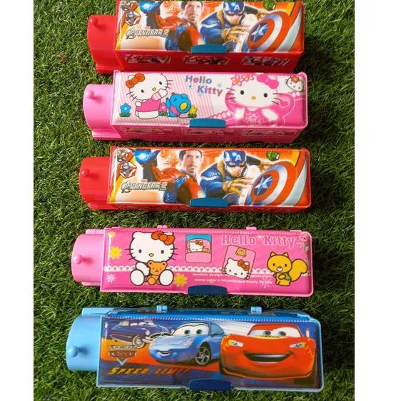 

Langsung kirim AnZ Tempat pensil magnet bis roda + rautan karakter anak / kotak pensil bis roda rautan Koleksi@saat@ini