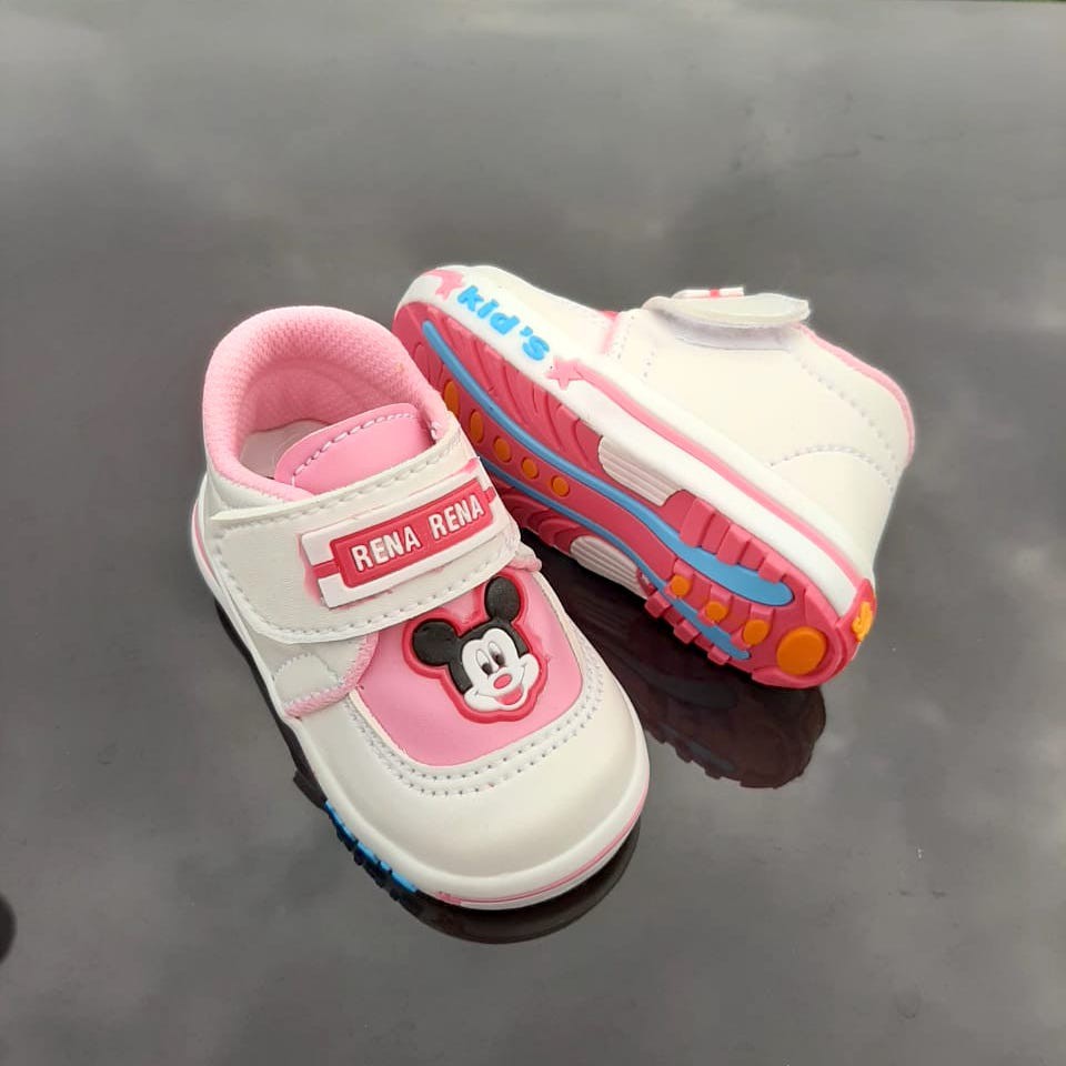 TOKOERS SNP08 Sepatu Sneaker Anak Perempuan Laki laki Micky Mouse Sol Karet bunyi cit Umur 1 2 3 thn