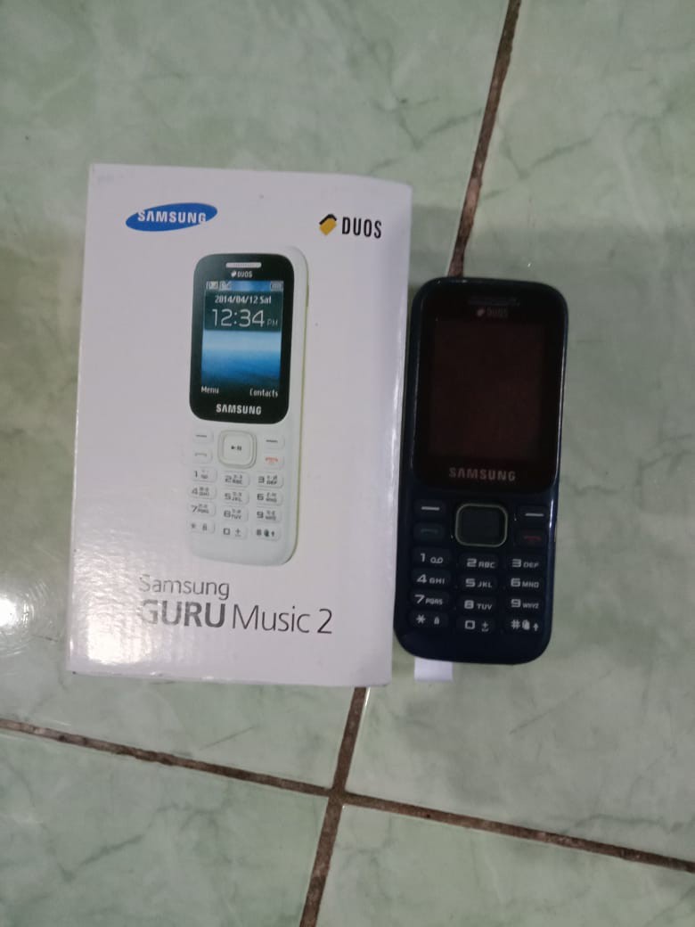 Hp Samsung B310 Dual Sim Guru Musik Bisa Mmc Senter Radio Mp3 Shopee Indonesia
