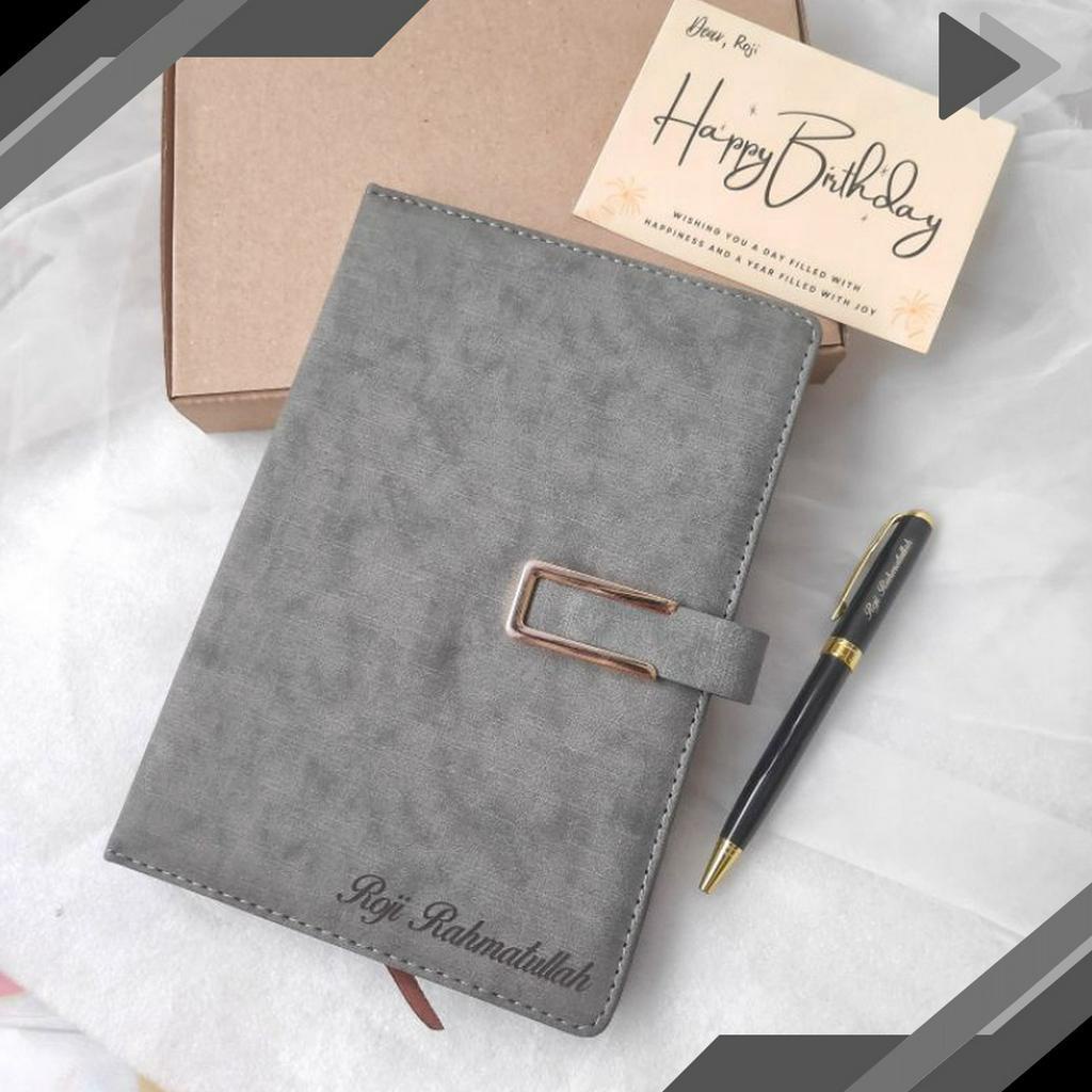 

CUCIGUDANG Paket Hampers Buku Agenda dan Pena Premium