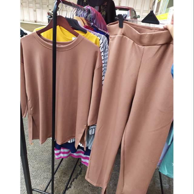 Set Uniqlo