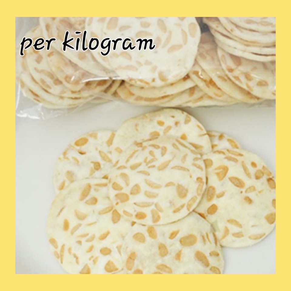 

Keripik Tempe Sagu 1Kg (snack kiloan/curah bali)