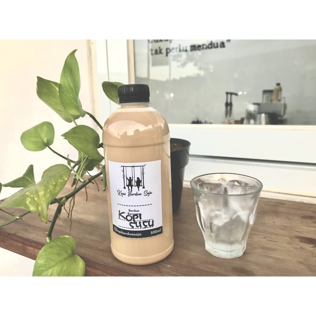 

Es Kopi Berdua (Es Kopi Susu + Gula Aren + Creamer dan Freshmilk )