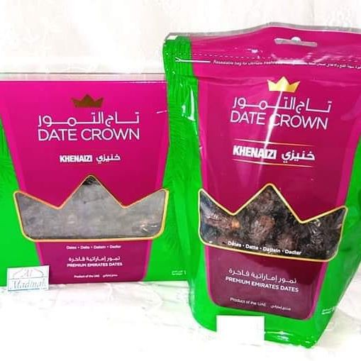 Kurma Date Crown Khenaizi 1 Kg Tekstur Padat, Kenyal, Manisnya pas kemasan terbaru EXP masih lama
