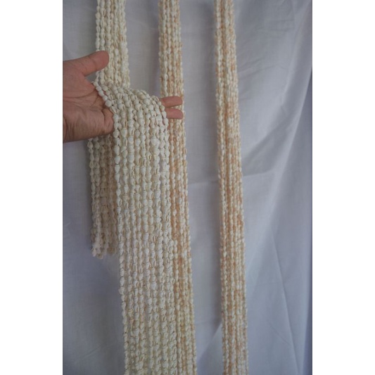 Tirai Kerang Pintu Jendela