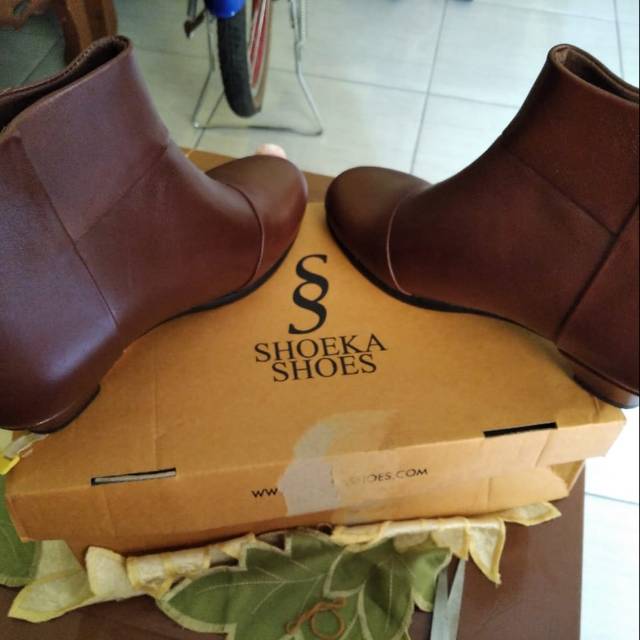 sepatu boots wanita kulit asli