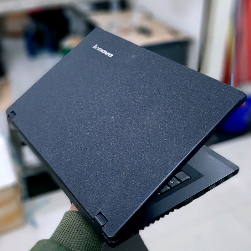 Laptop Core i5 Lenovo Thinkpad E49 RAM SSD MURAH Like X230