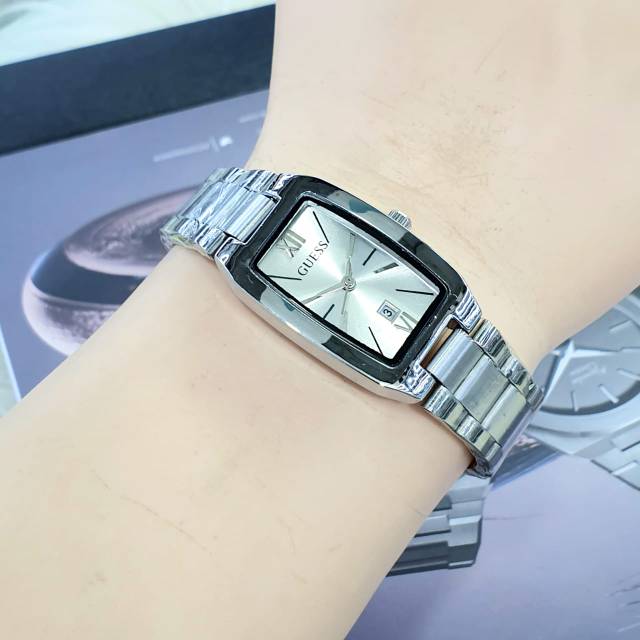 JAN TANGAN WANITA GUESS STAINLESS TANGGAL