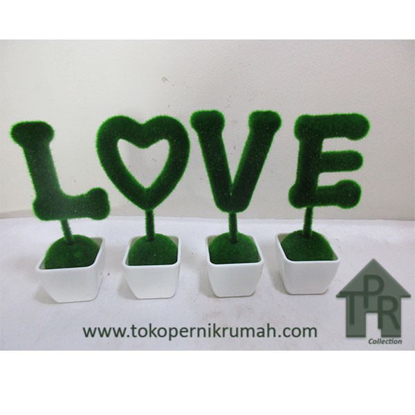 Buket Rumput LOVE, Pot Melamine Set