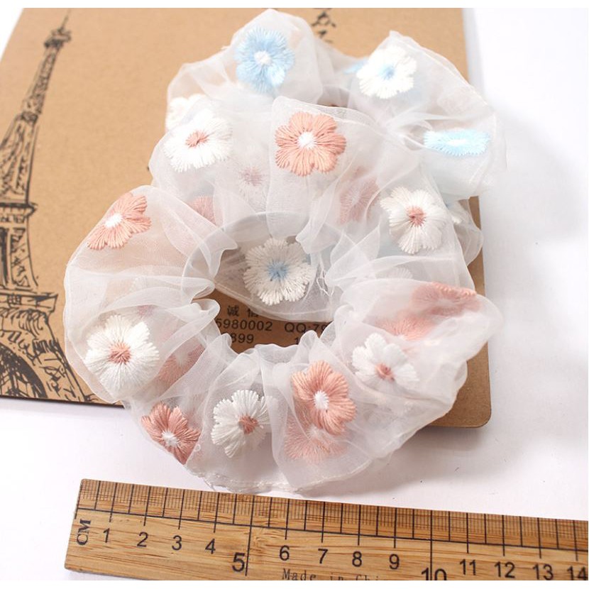 Scrunchie - Kunciran Ikat Rambut Korea Daisy Bunga Cepol Hijab / Jilbab [ Gratis Ongkir / Cod ]