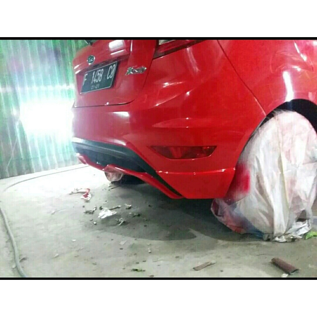 bodykit belakang Ford fiesta st