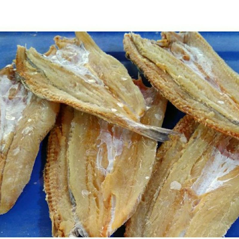 

ikan asin kacang kacang 100gram