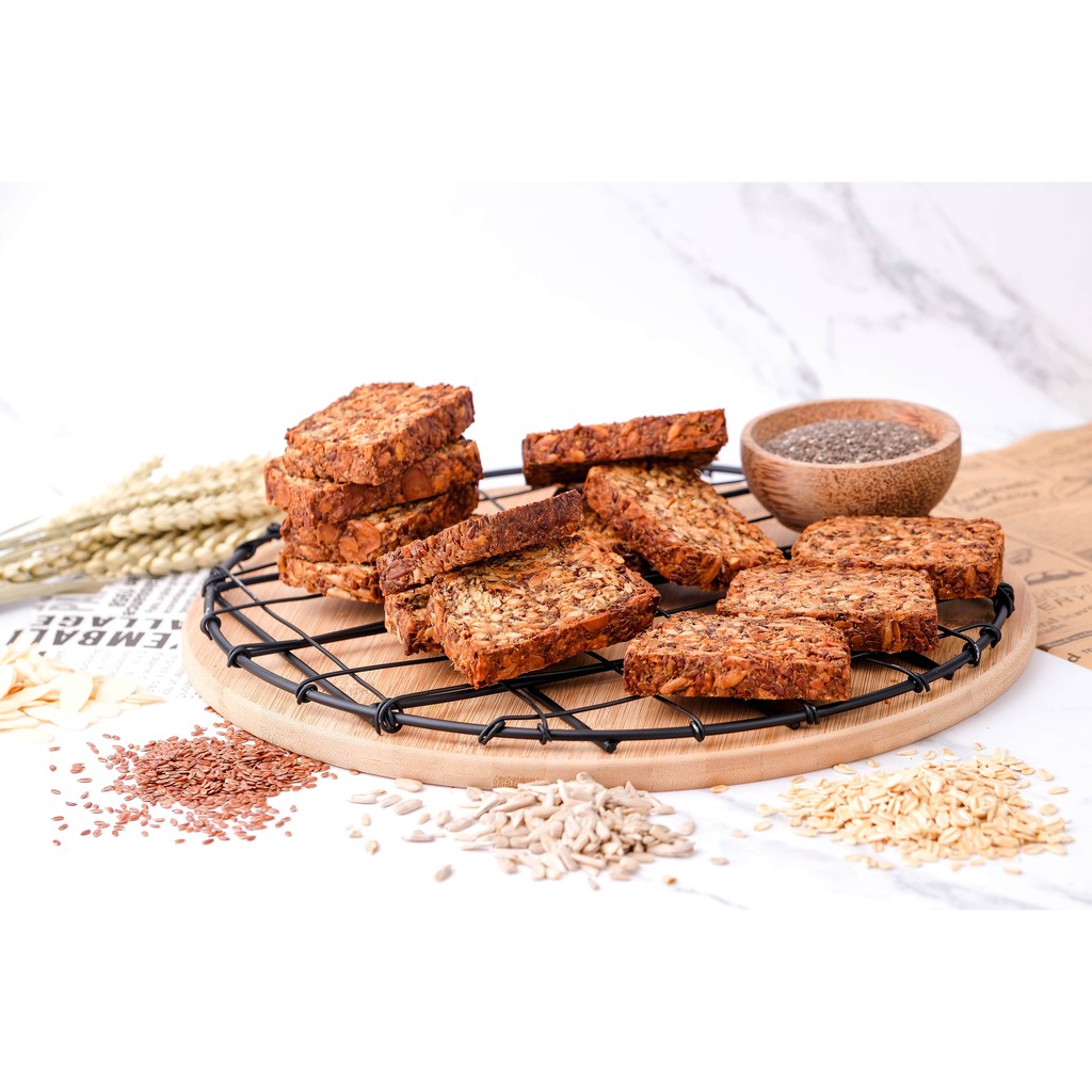 

Mediterranea Store Seed And Nuts Bread Bar