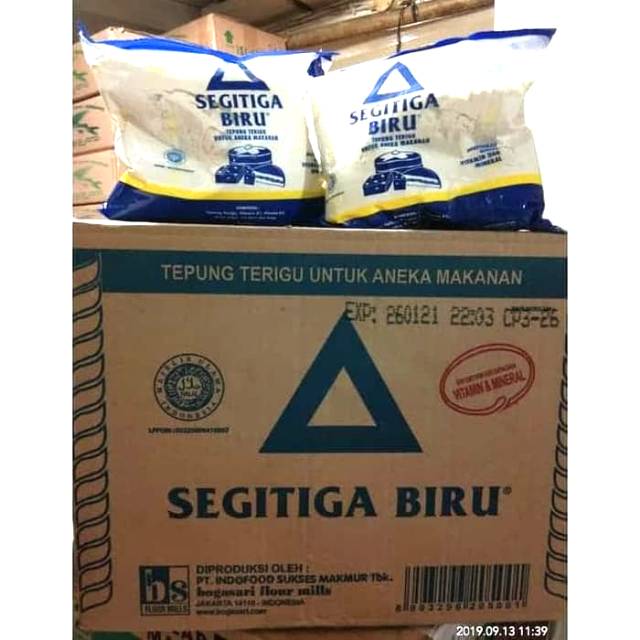 

Terigu segitiga kemasan 500 gram