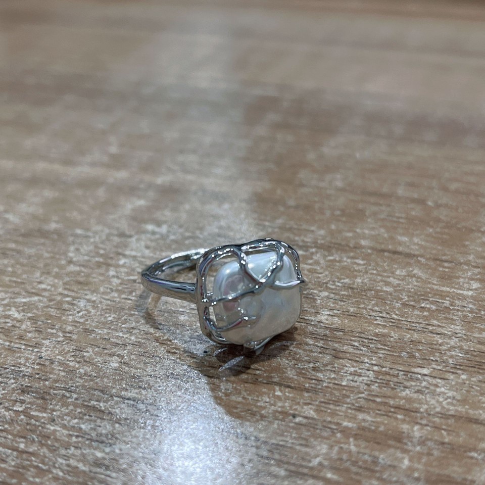 Cincin Model Terbuka