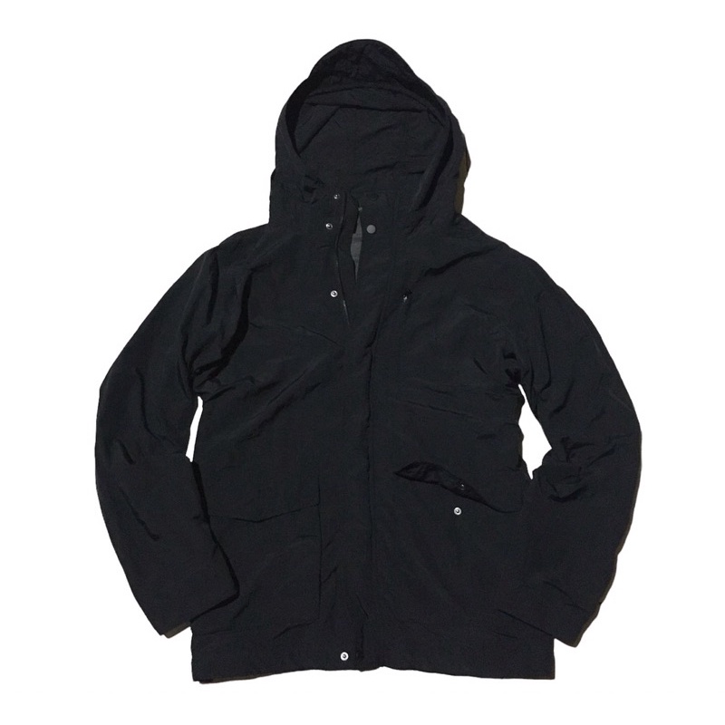 UNQLO PARKA OUTDOOR JACKET & FELTICS WIND BREAKER