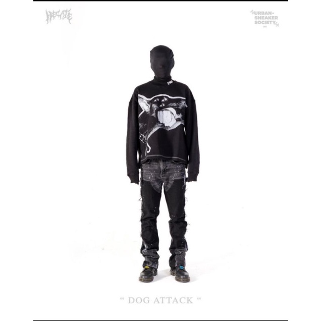 Hecates Drop 8 Turtleneck