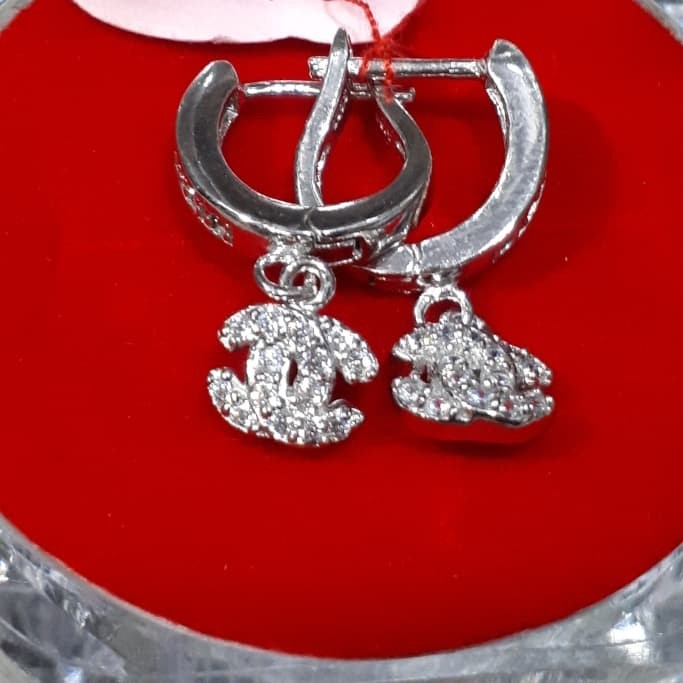 Anting jepit chanel mata putih listring silver 925