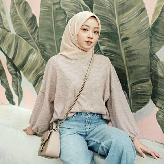 AIMEE SWEATER BY EDMEE OUTFIT