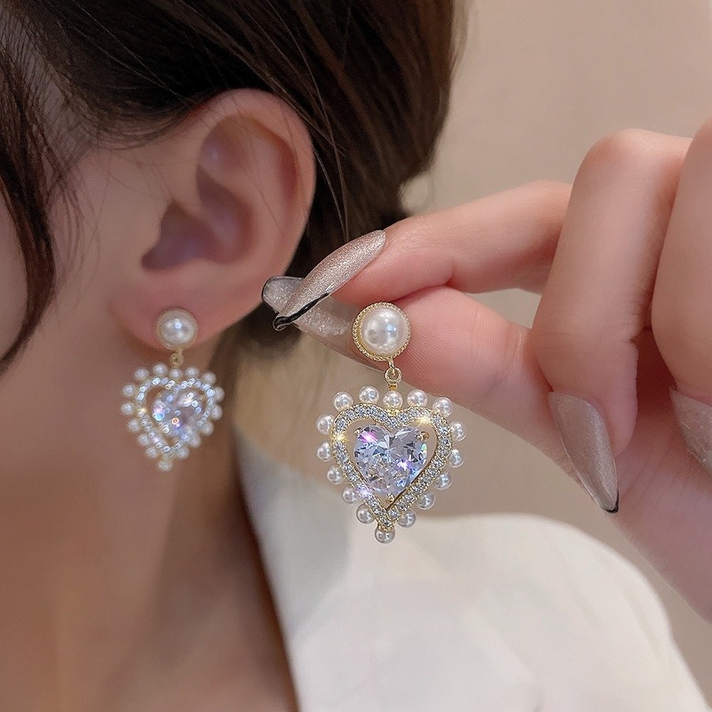 Anting Tusuk Gantung Temperament Desain Hati Hias Zirconmutiara Gaya Retrobarok Cantik Untuk Wanita