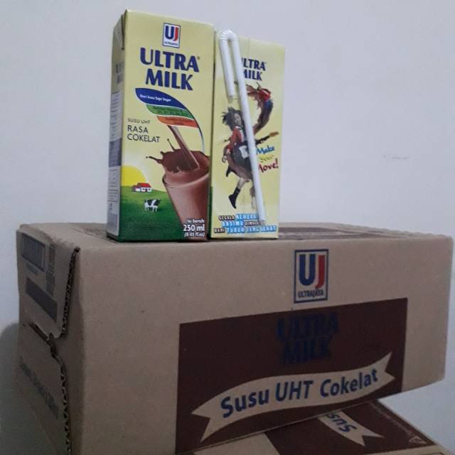 

Susu ultra milk rasa coklat ukuran 250 ml isi 24 pcs i karton