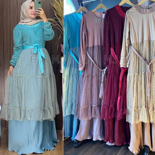 Dress maudy